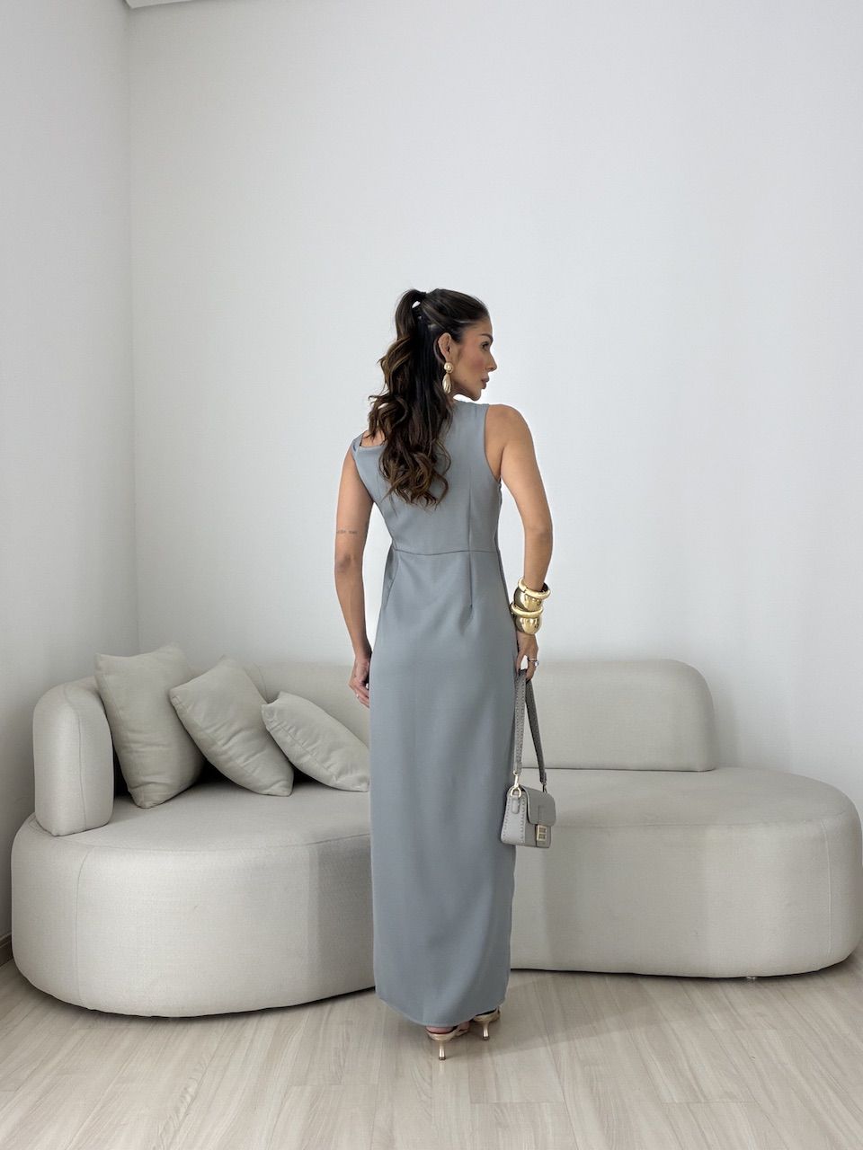 VESTIDO CAROL FENDA CINZA