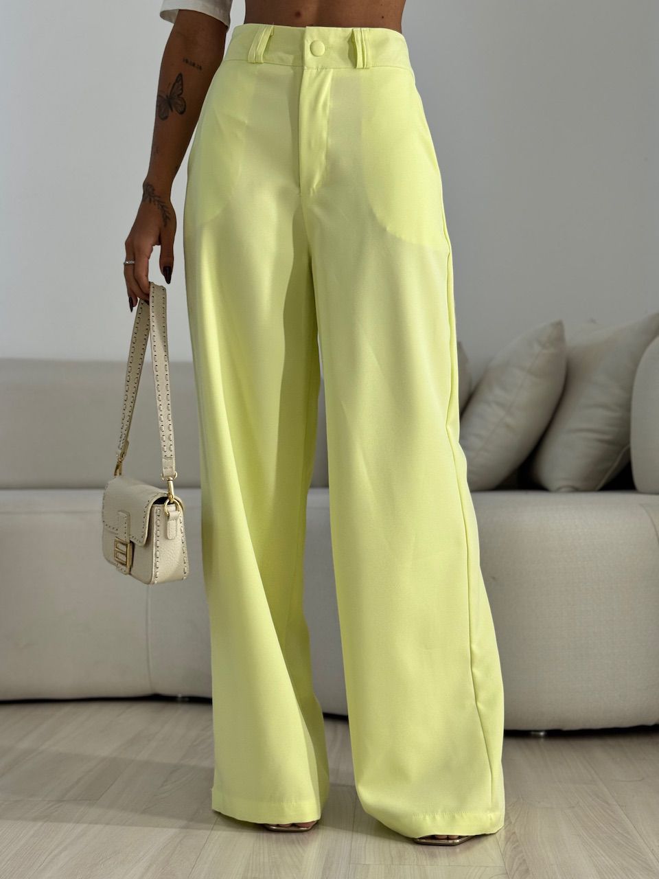 CALÇA LAILA ALFAIATARIA LIMA - 0070800116 - CAROLLA FERRARO