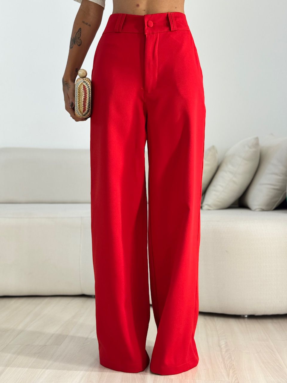 CALÇA LAILA ALFAIATARIA VERMELHA