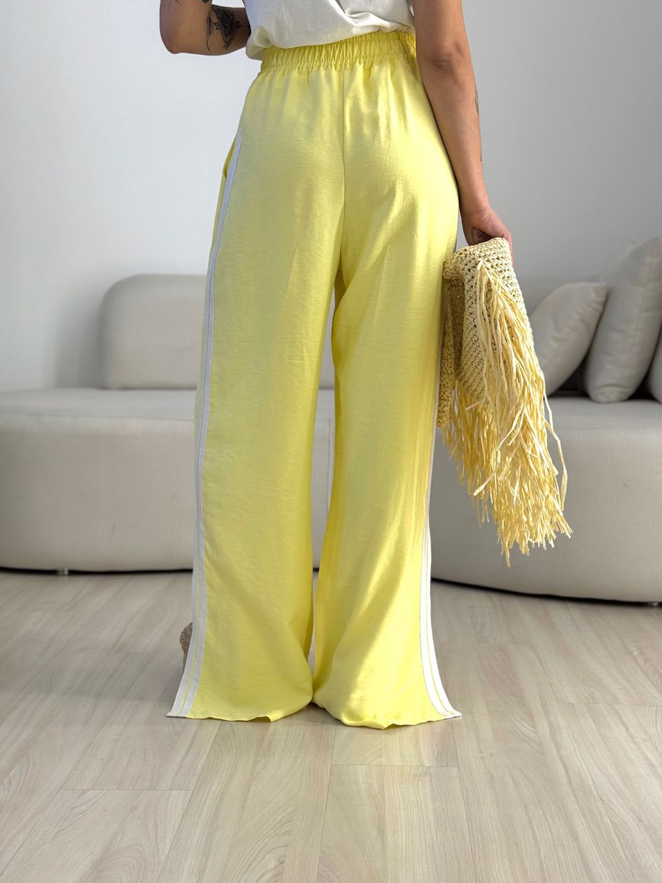 CALÇA AGNES CF LISTRAS AMARELO