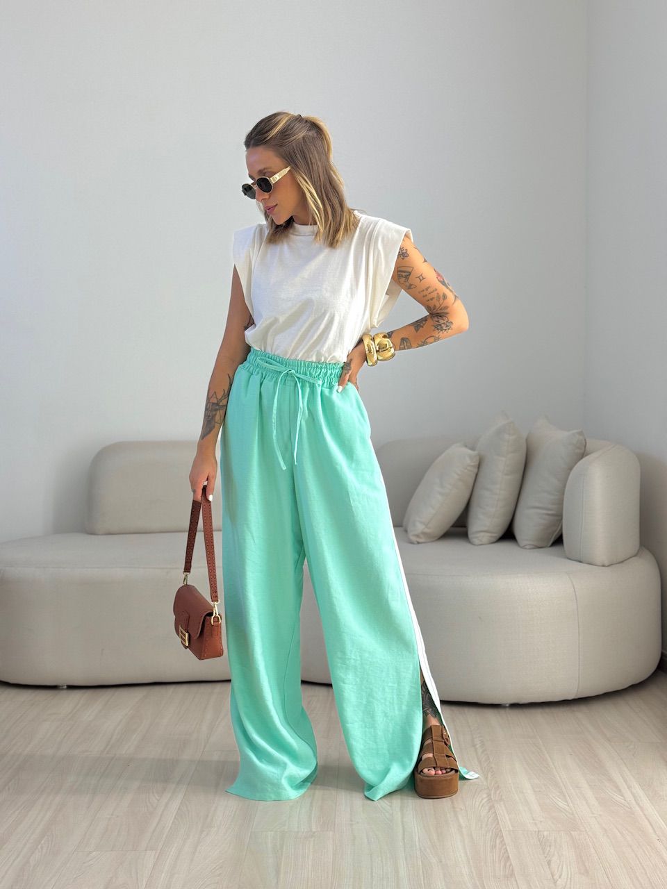 CALÇA AGNES CF LISTRAS VERDE ÁGUA