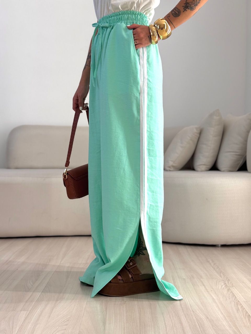 CALÇA AGNES CF LISTRAS VERDE ÁGUA