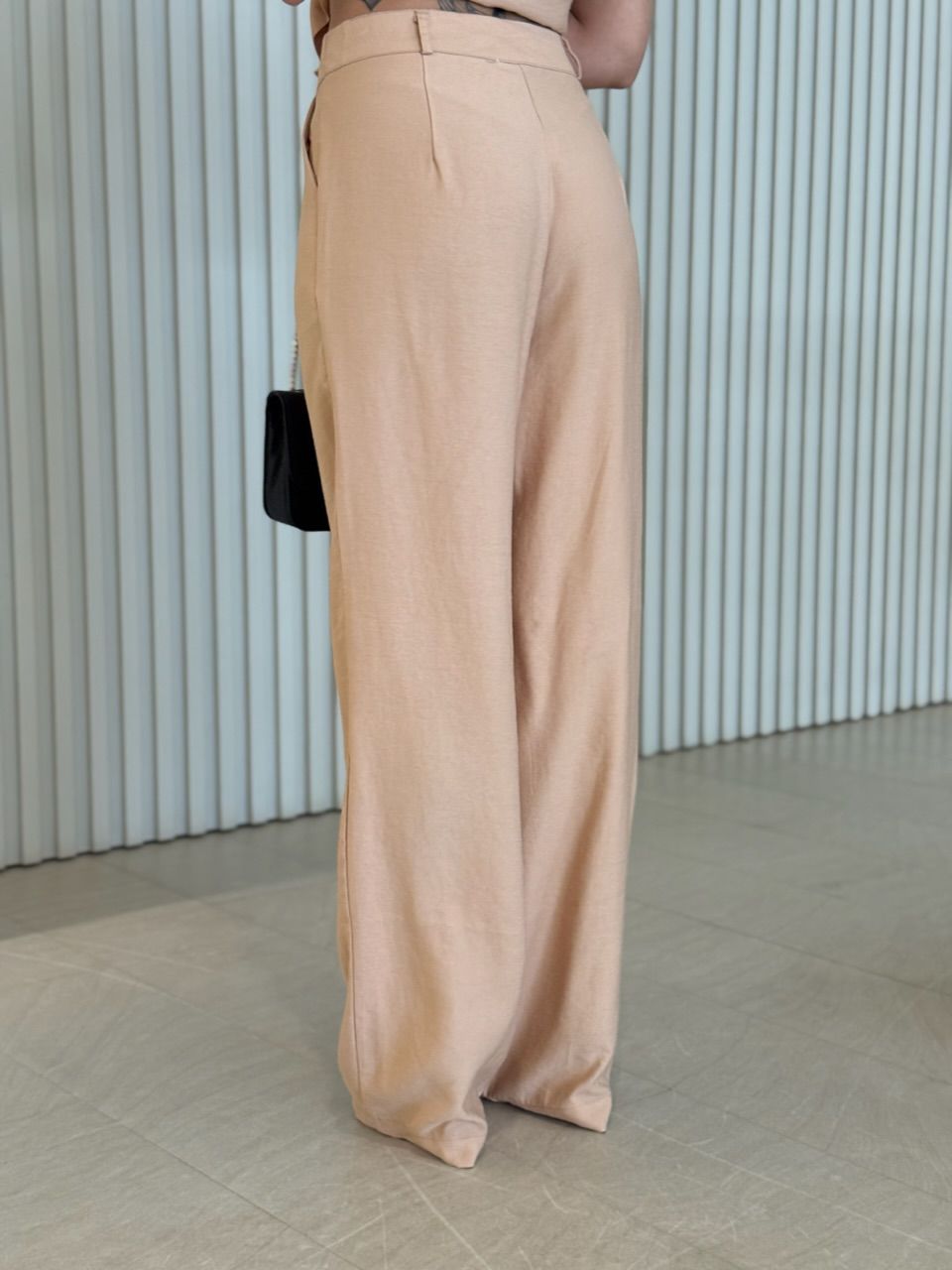 CONJUNTO MARCELA GOLA FRENTE ÚNICA NUDE