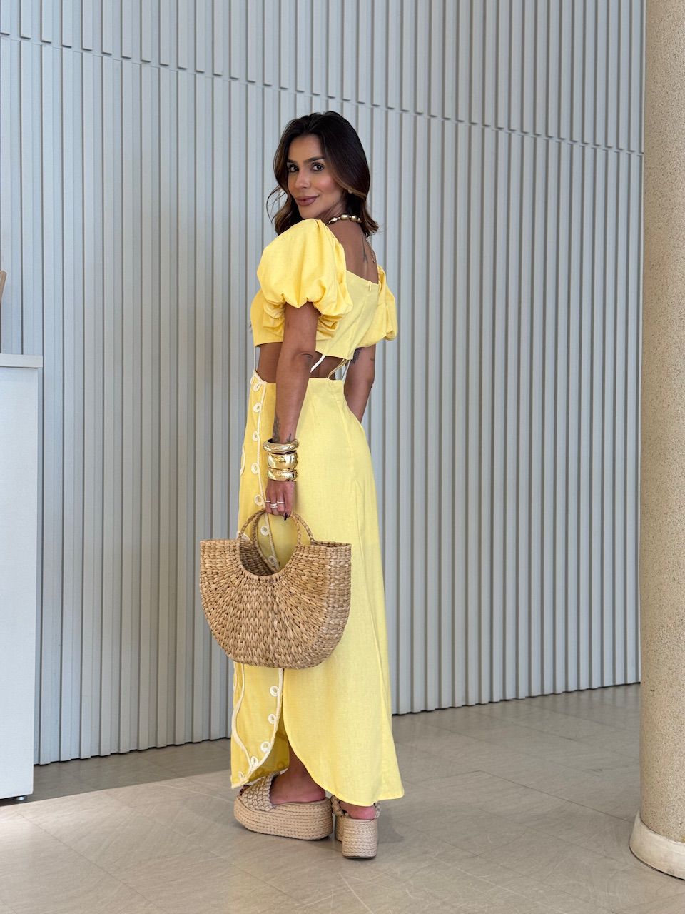 VESTIDO EMILIA BORDADO AMARELO