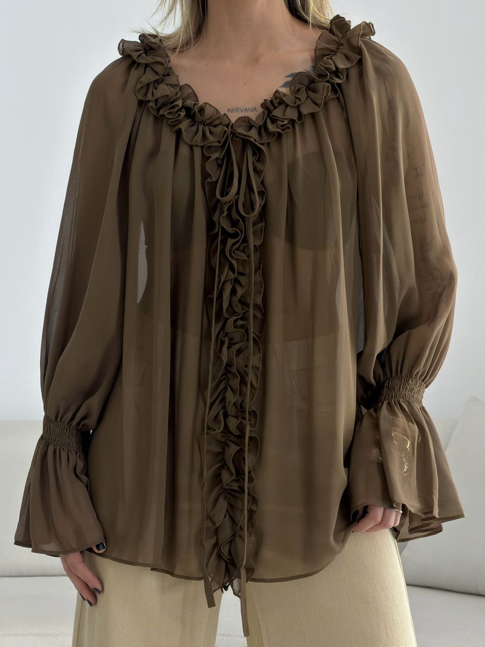 BATA CIBELE BABADO MARROM