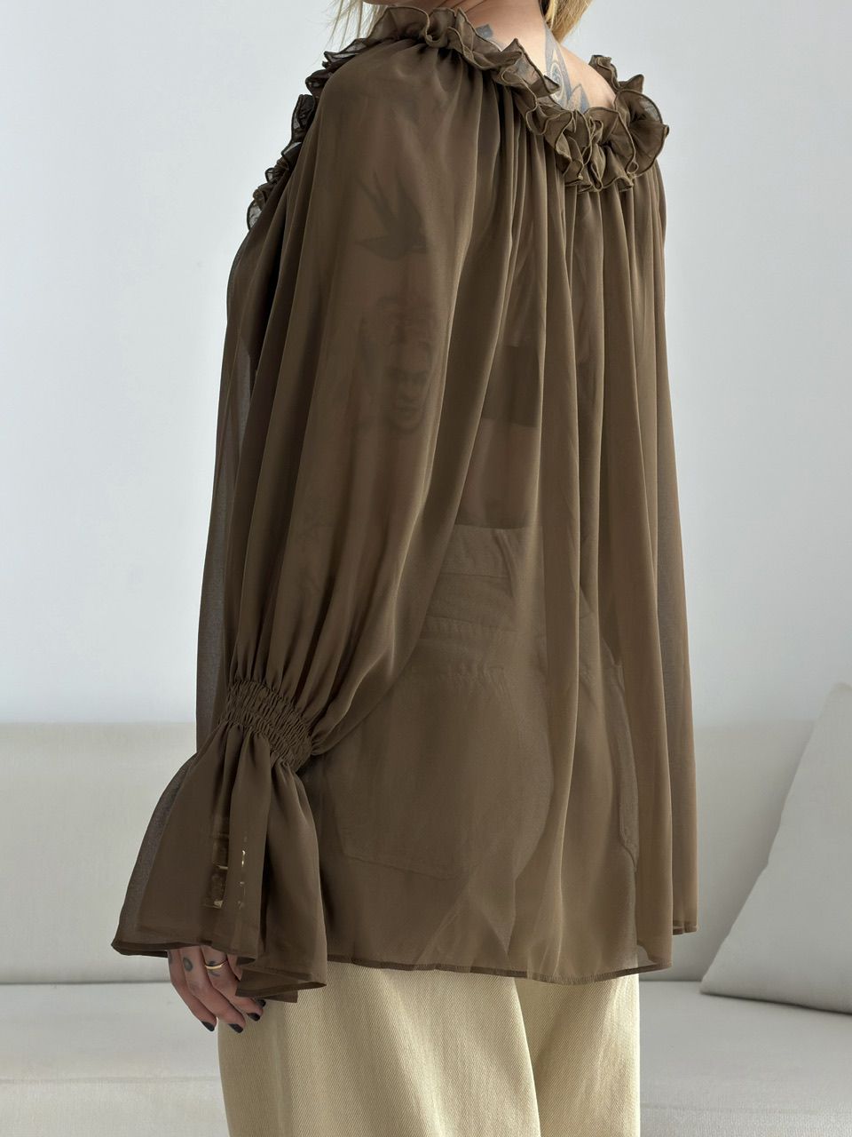 BATA CIBELE BABADO MARROM