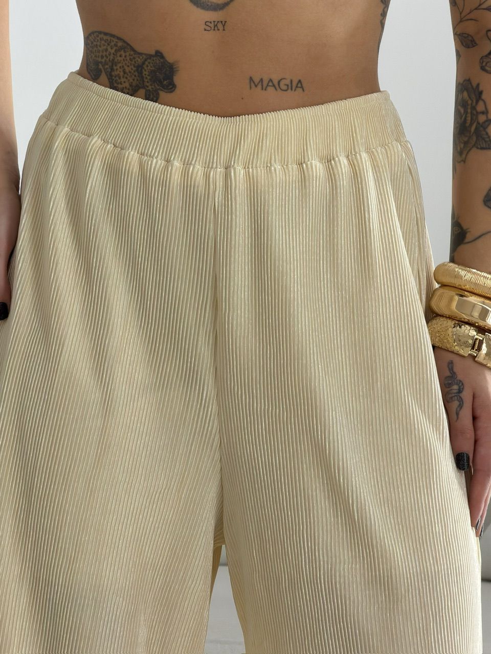 CONJUNTO NATANE PLISSADO MARFIM