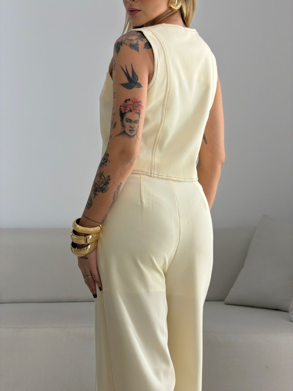 CONJUNTO CLÉIA COLETE CALÇA CREME