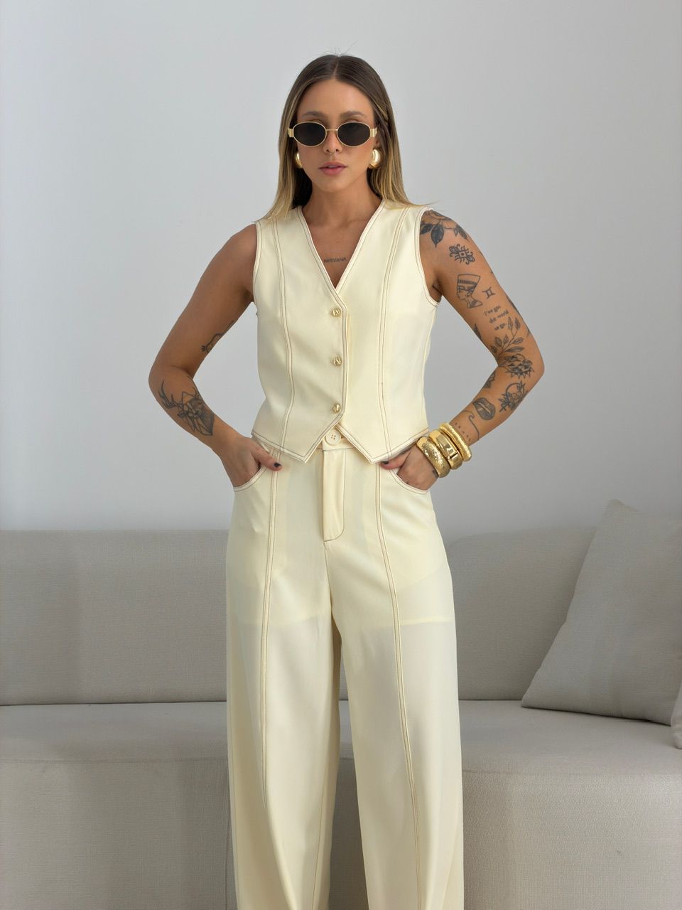 CONJUNTO CLÉIA COLETE CALÇA CREME