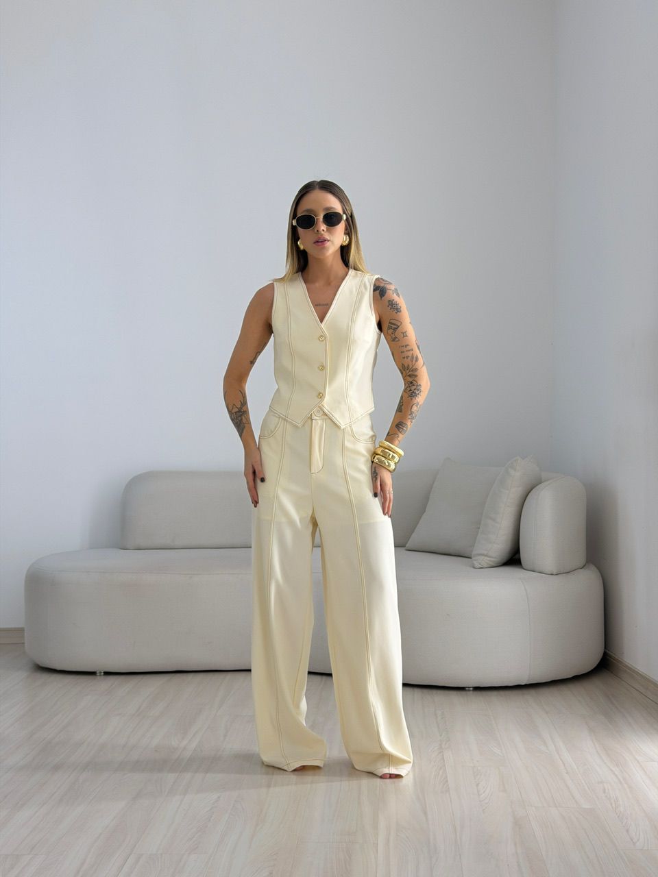 CONJUNTO CLÉIA COLETE CALÇA CREME - 0076690087 - CAROLLA FERRARO