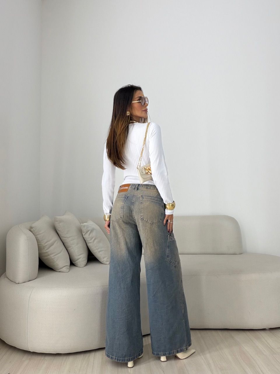 CALÇA LUANA WIDE LEG RECORTES SUJINHA