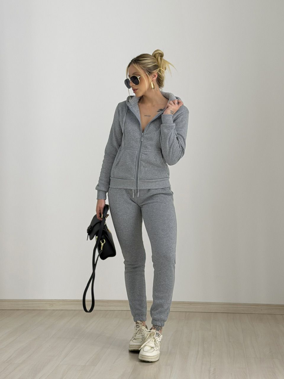 CONJUNTO ROSE MOLETOM CINZA