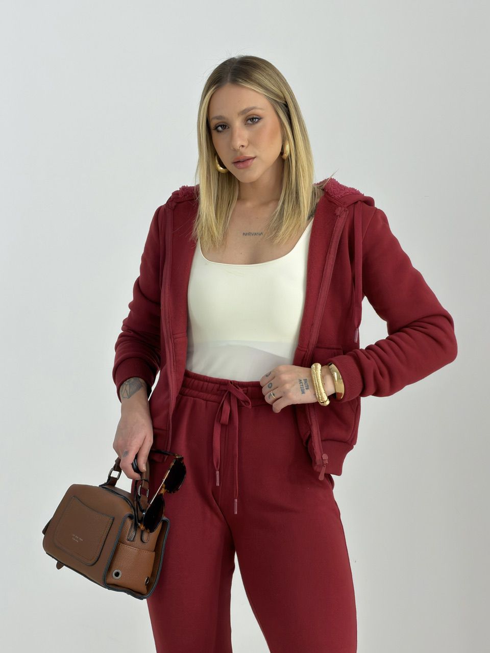 CONJUNTO ROSE MOLETOM VINHO