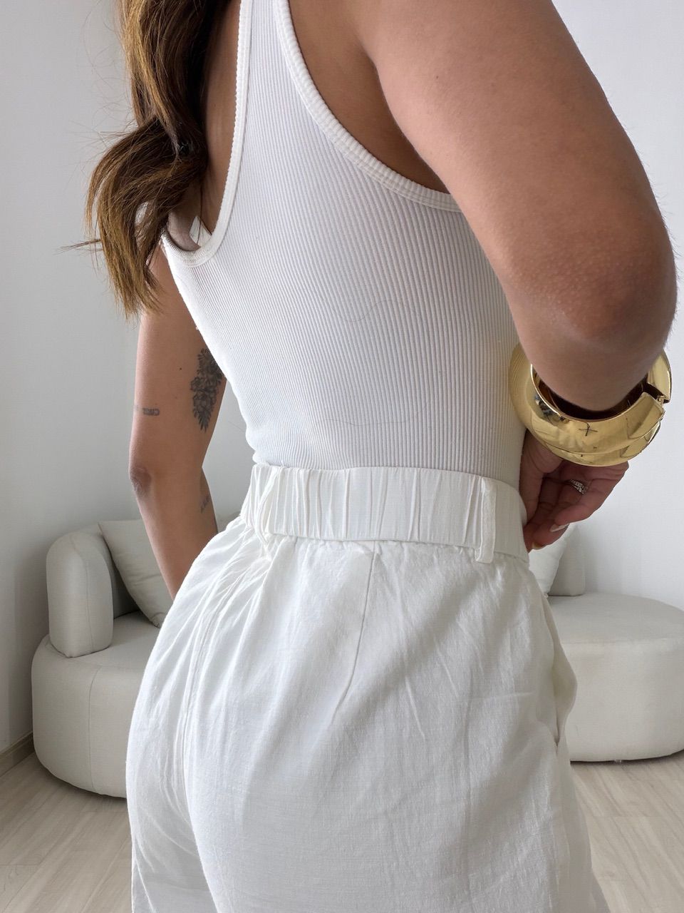 CALÇA LILIANE BOTÃO OFF