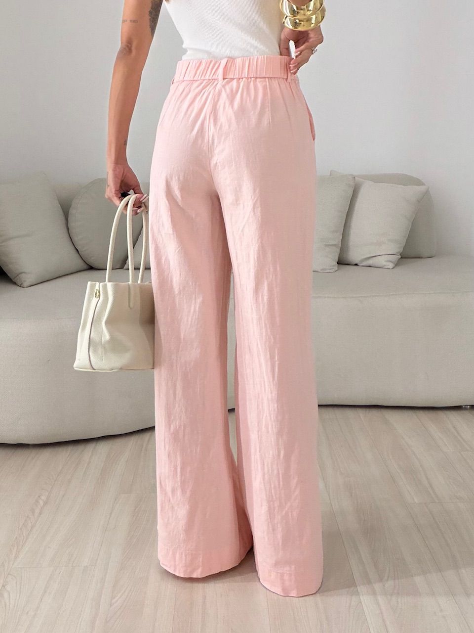 CALÇA LILIANE BOTÃO ROSA