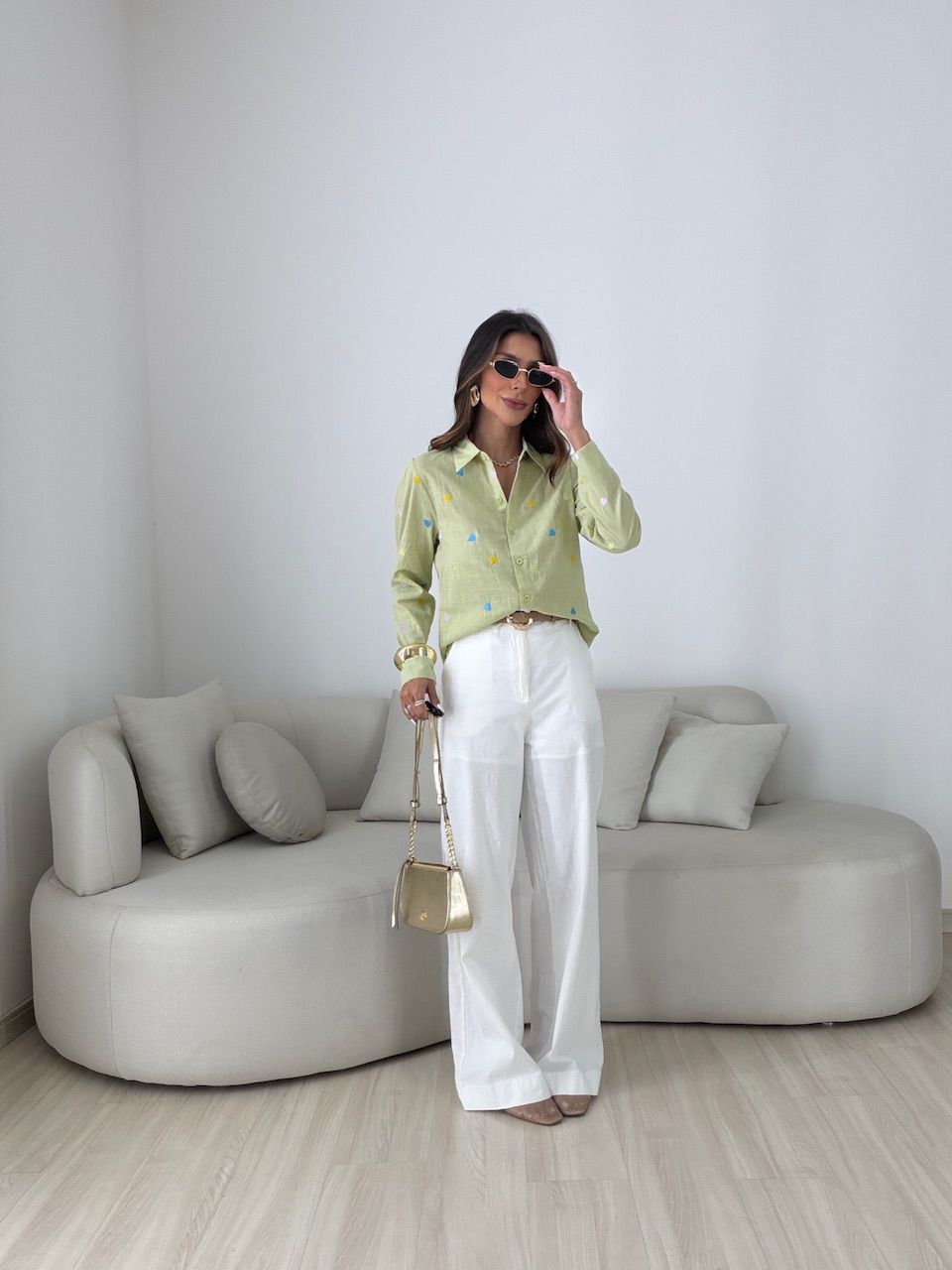 CAMISA BEATRIZ CORAÇÕES VERDE