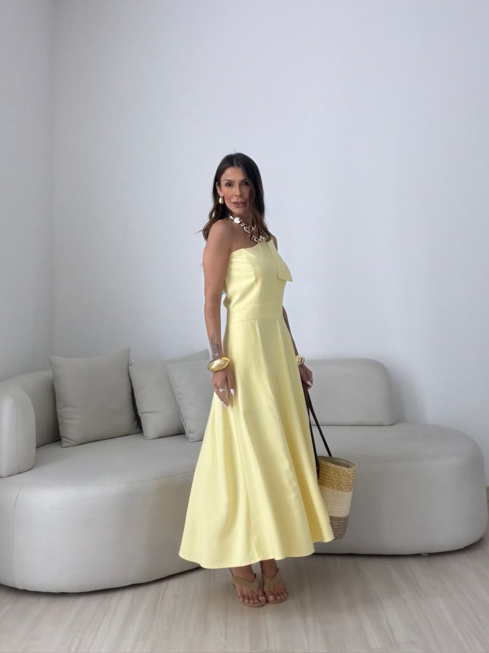 VESTIDO DÉBORA NULA MANGA AMARELO