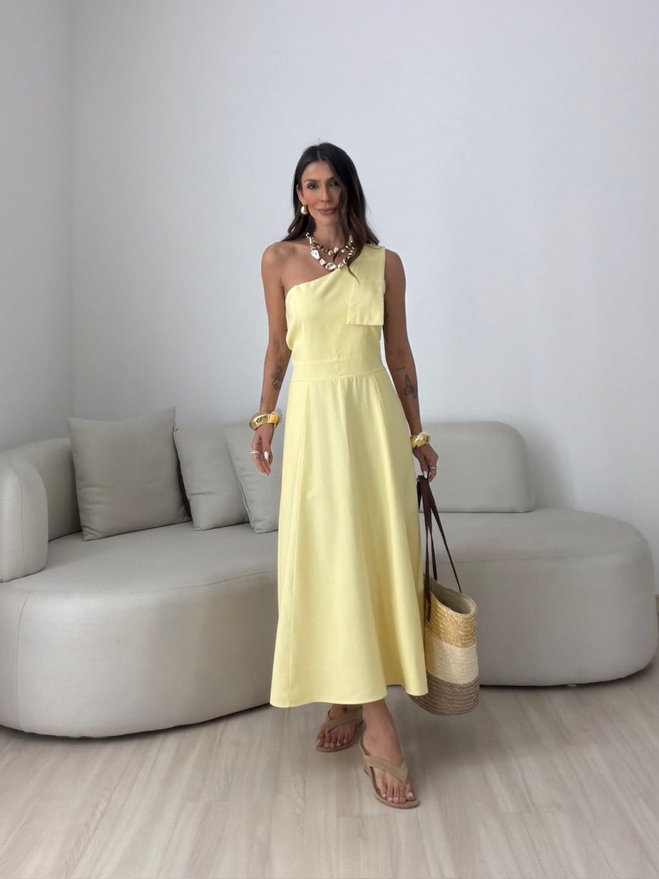 VESTIDO DÉBORA NULA MANGA AMARELO - 0080920111 - CAROLLA FERRARO