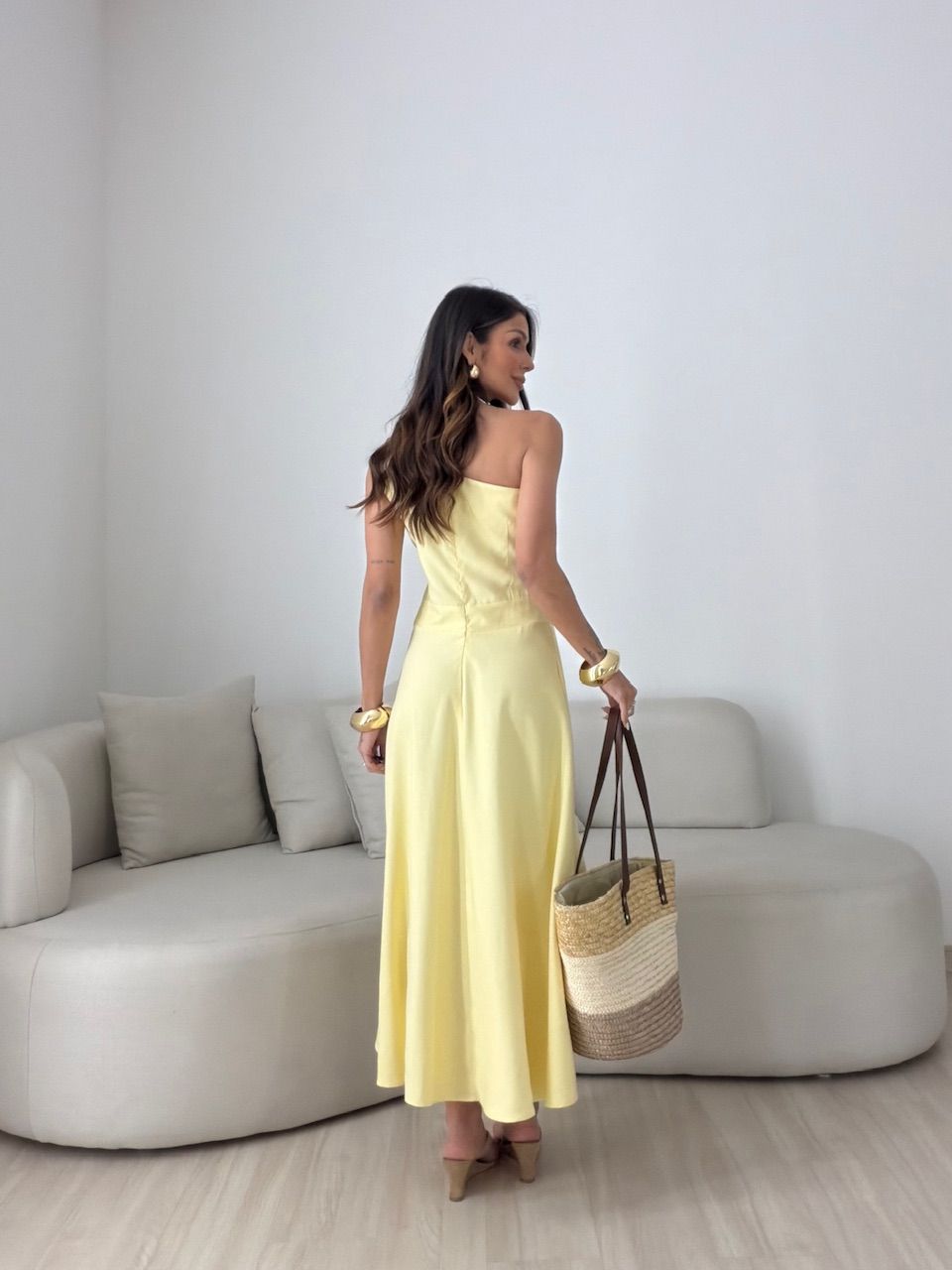 VESTIDO DÉBORA NULA MANGA AMARELO