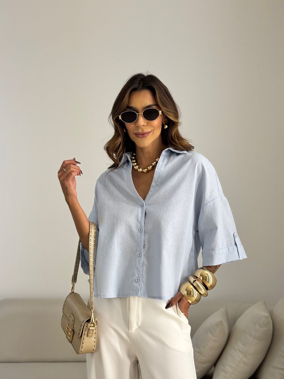 CAMISA MILENA OVER BABY BLUE - 0070850365 - CAROLLA FERRARO