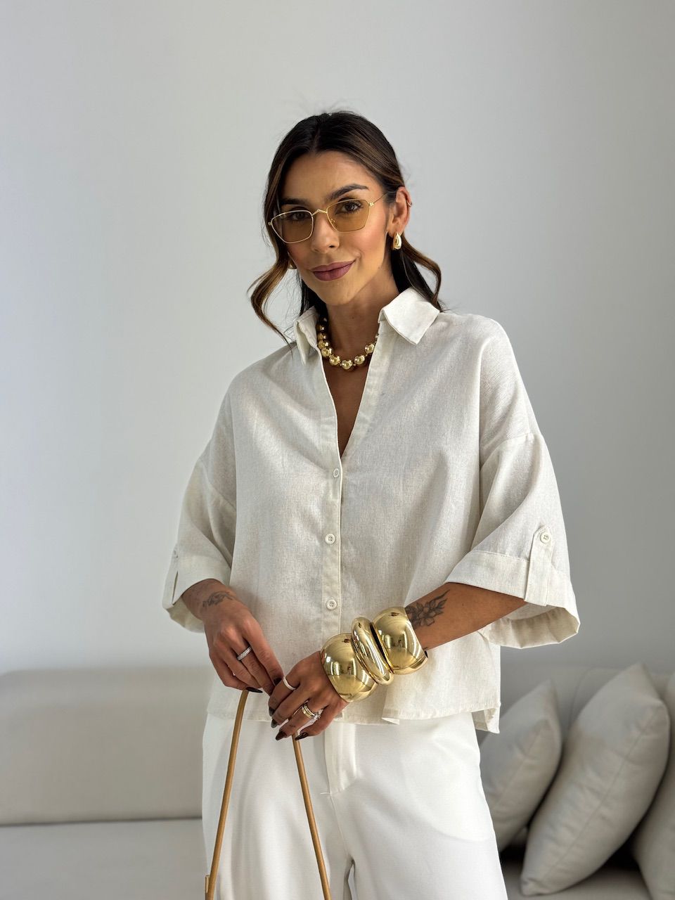 CAMISA MILENA OVER CRU - 0070850132 - CAROLLA FERRARO