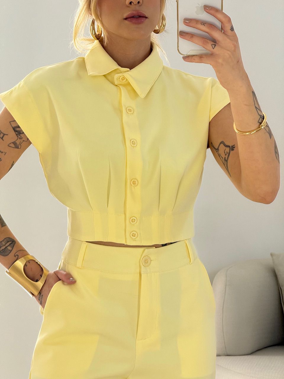 CONJUNTO RAFA CAMISA CROPPED AMARELO