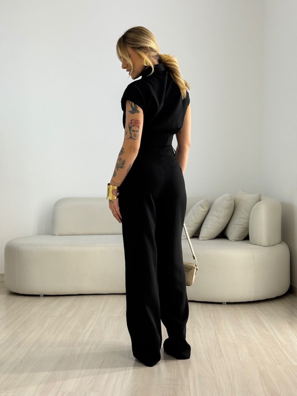 CONJUNTO RAFA CAMISA CROPPED PRETO