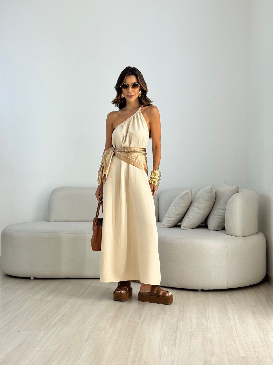 VESTIDO CLÉO NULA MANGA NUDE - 0070840049 - CAROLLA FERRARO
