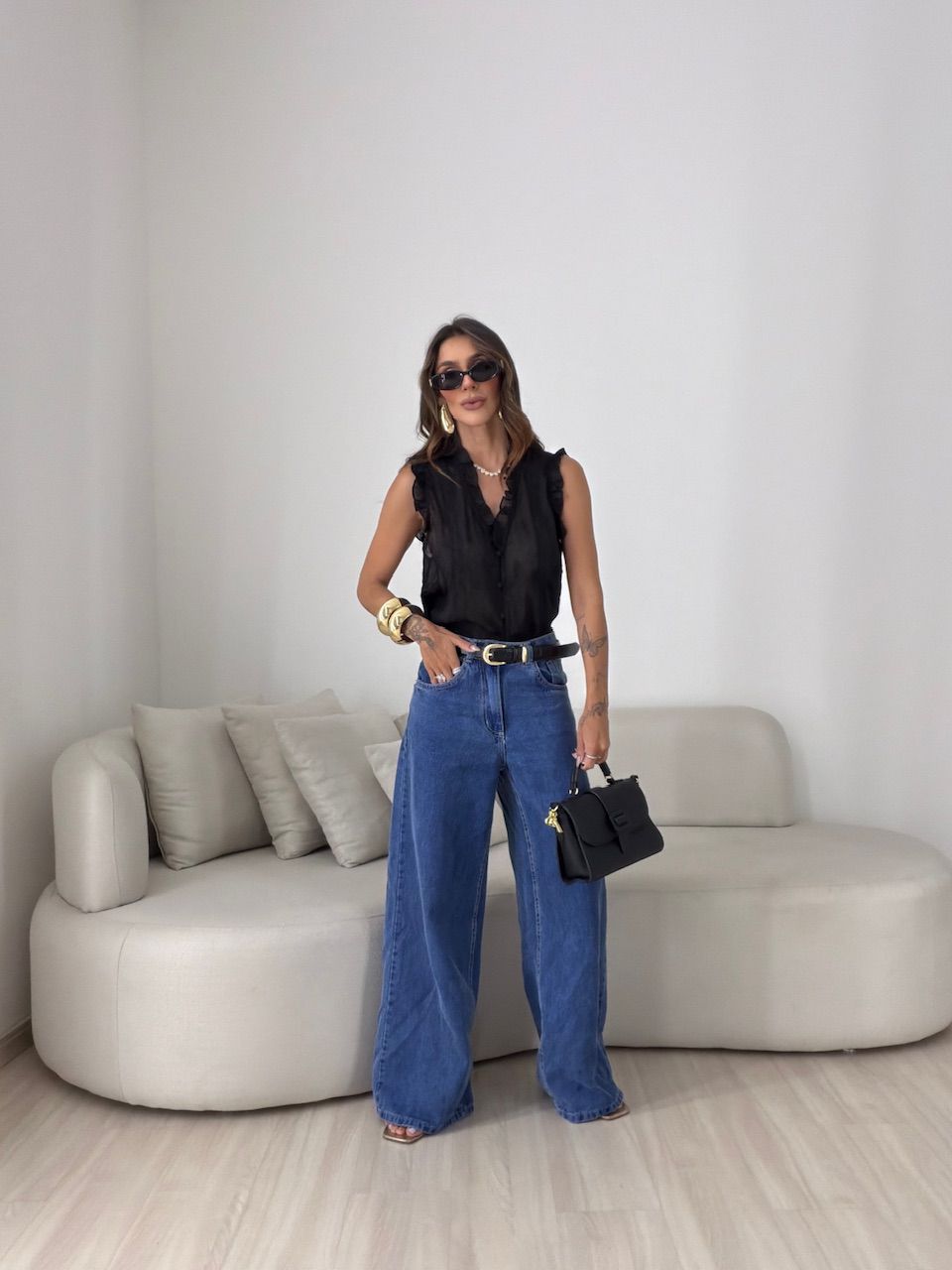 BLUSA FABRÍCIA BOTÕES PRETA
