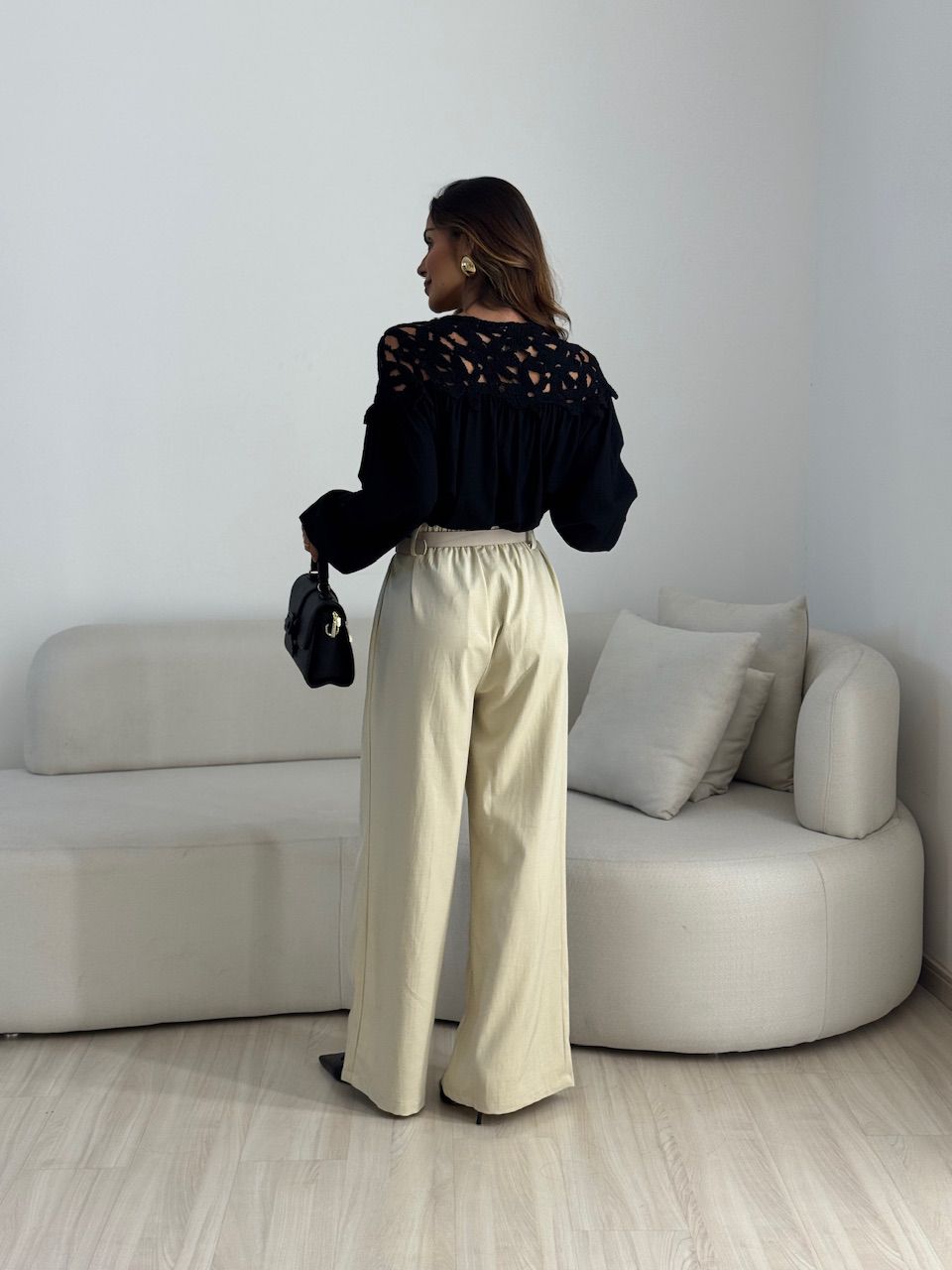 CALÇA PAULA CINTO AREIA