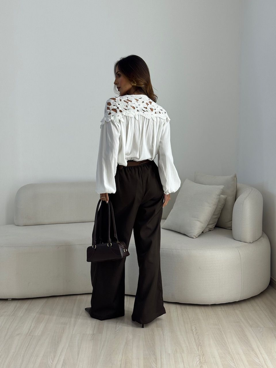 CALÇA PAULA CINTO CAFÉ