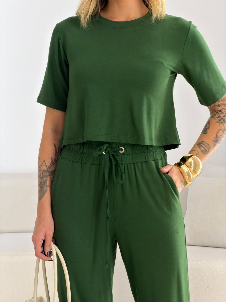 CONJUNTO MAITÊ CALÇA VERDE