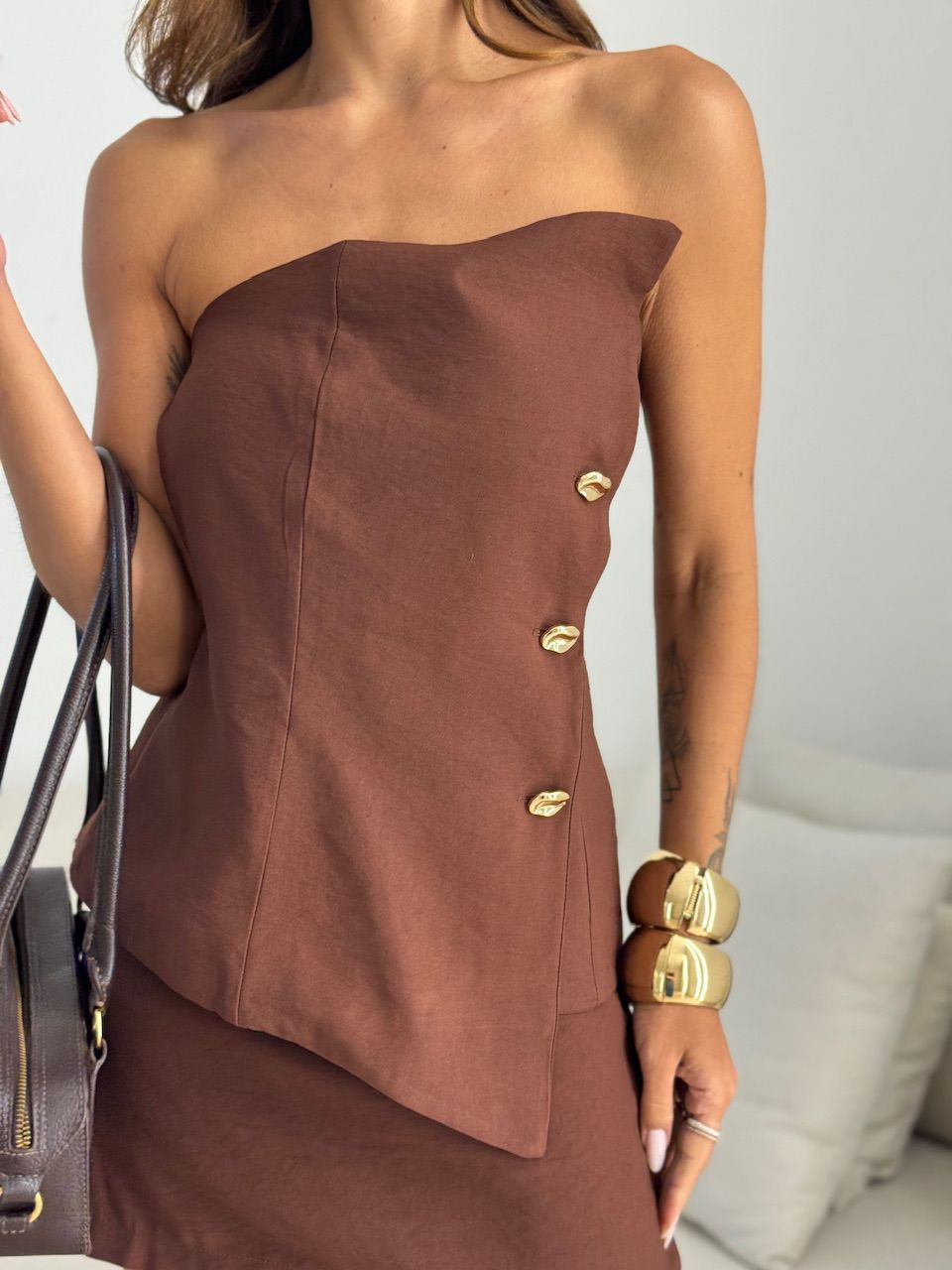 CONJUNTO RENATA TOMARA QUE CAIA MARROM