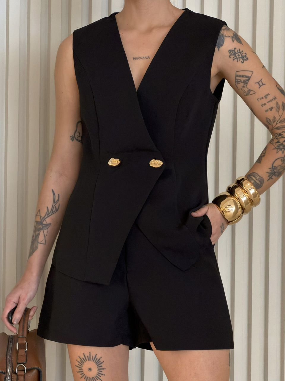 CONJUNTO ELZA COLETE SHORT PRETO