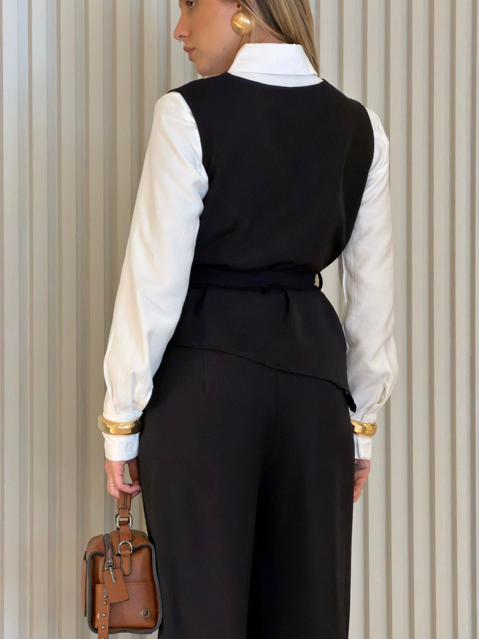 TRIJUNTO ANDREIA CAMISA PRETO