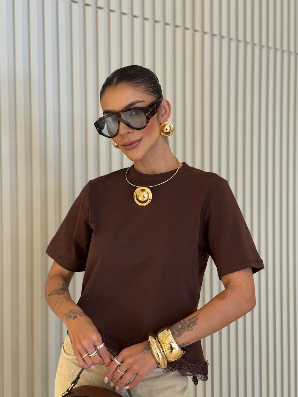 T-SHIRT MARINA RENDA MARROM