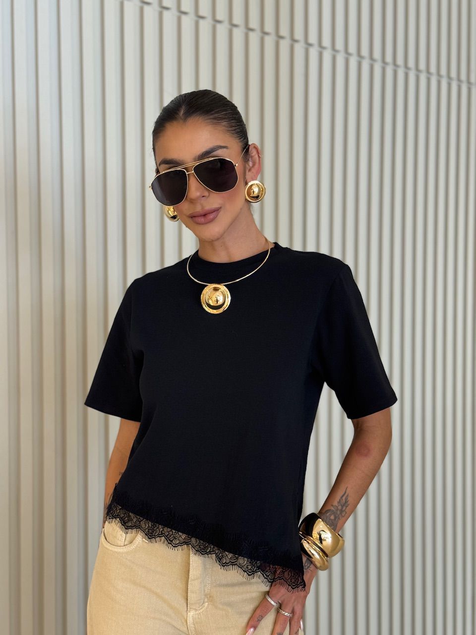 T-SHIRT MARINA RENDA PRETA