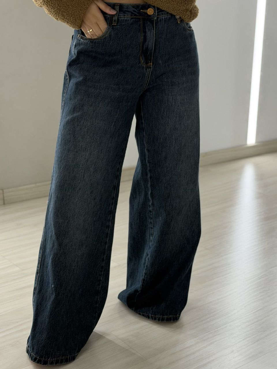 CALÇA RAQUEL RELAXED JEANS ESCURO - 0079330070 - CAROLLA FERRARO