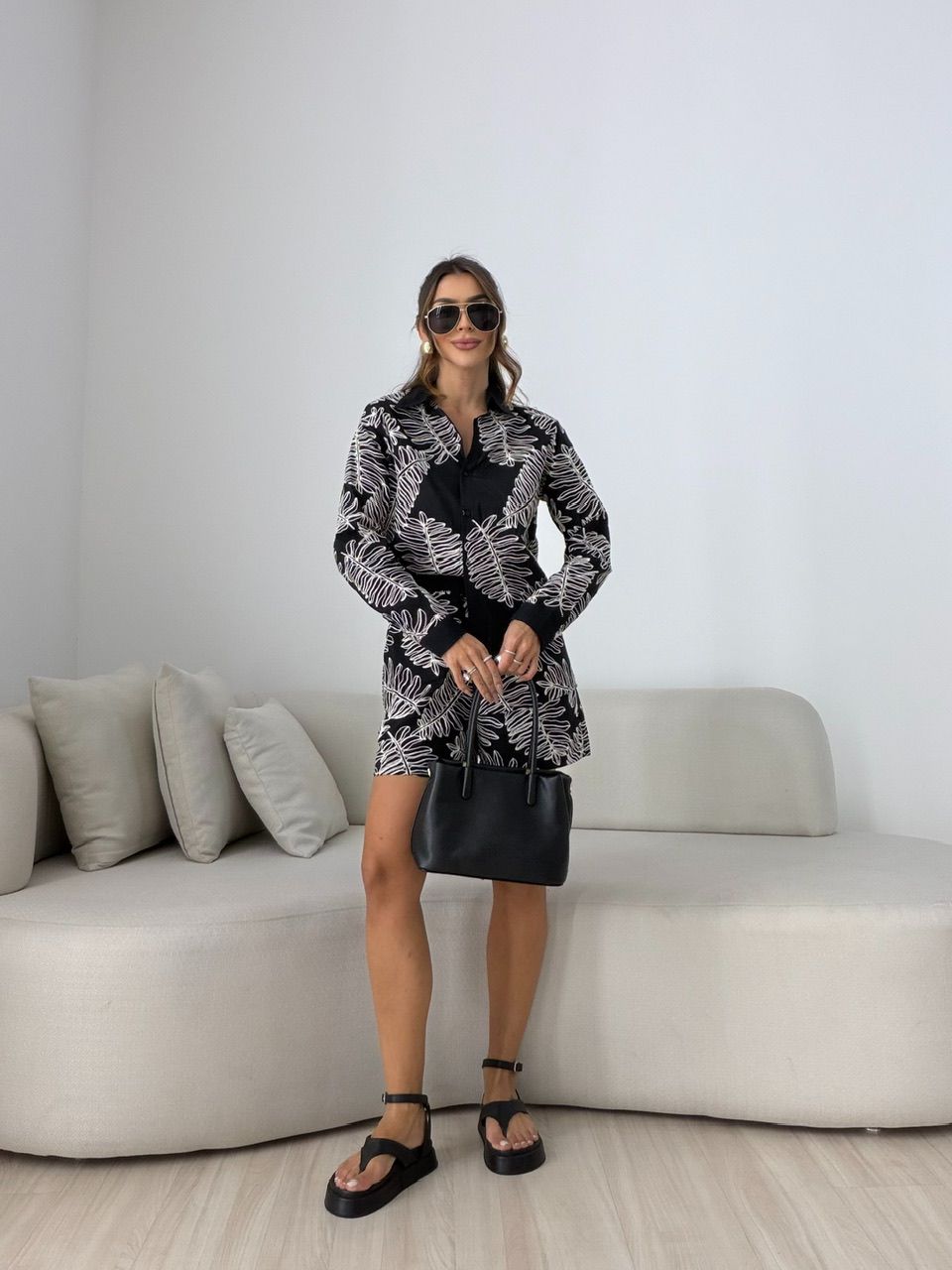 CONJUNTO OTILIA BORDADO PRETO