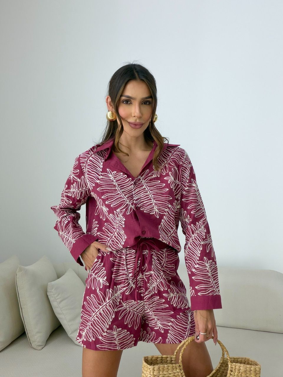 CONJUNTO OTILIA BORDADO VINHO