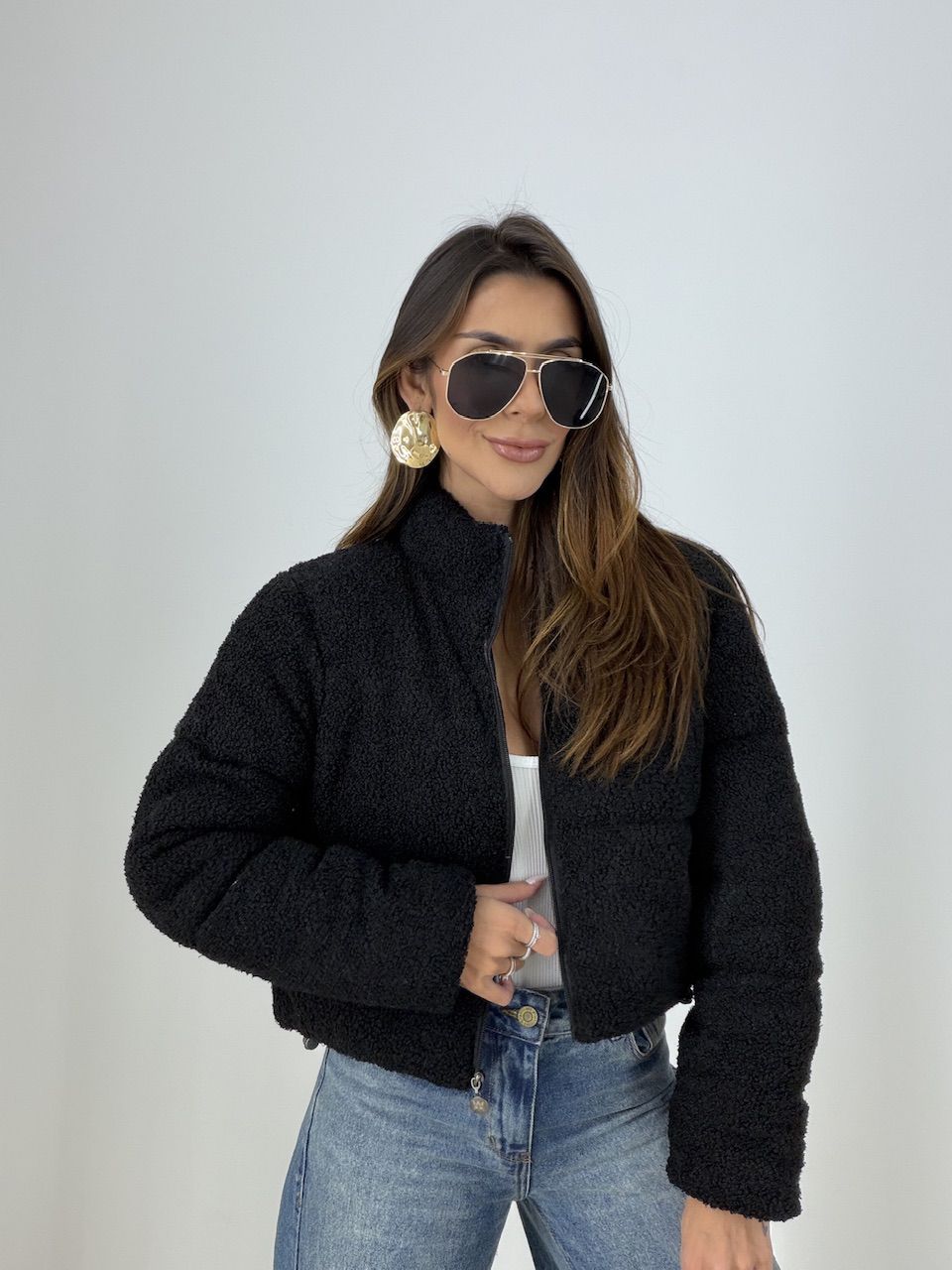 JAQUETA REBECA CARNEIRINHO PRETO