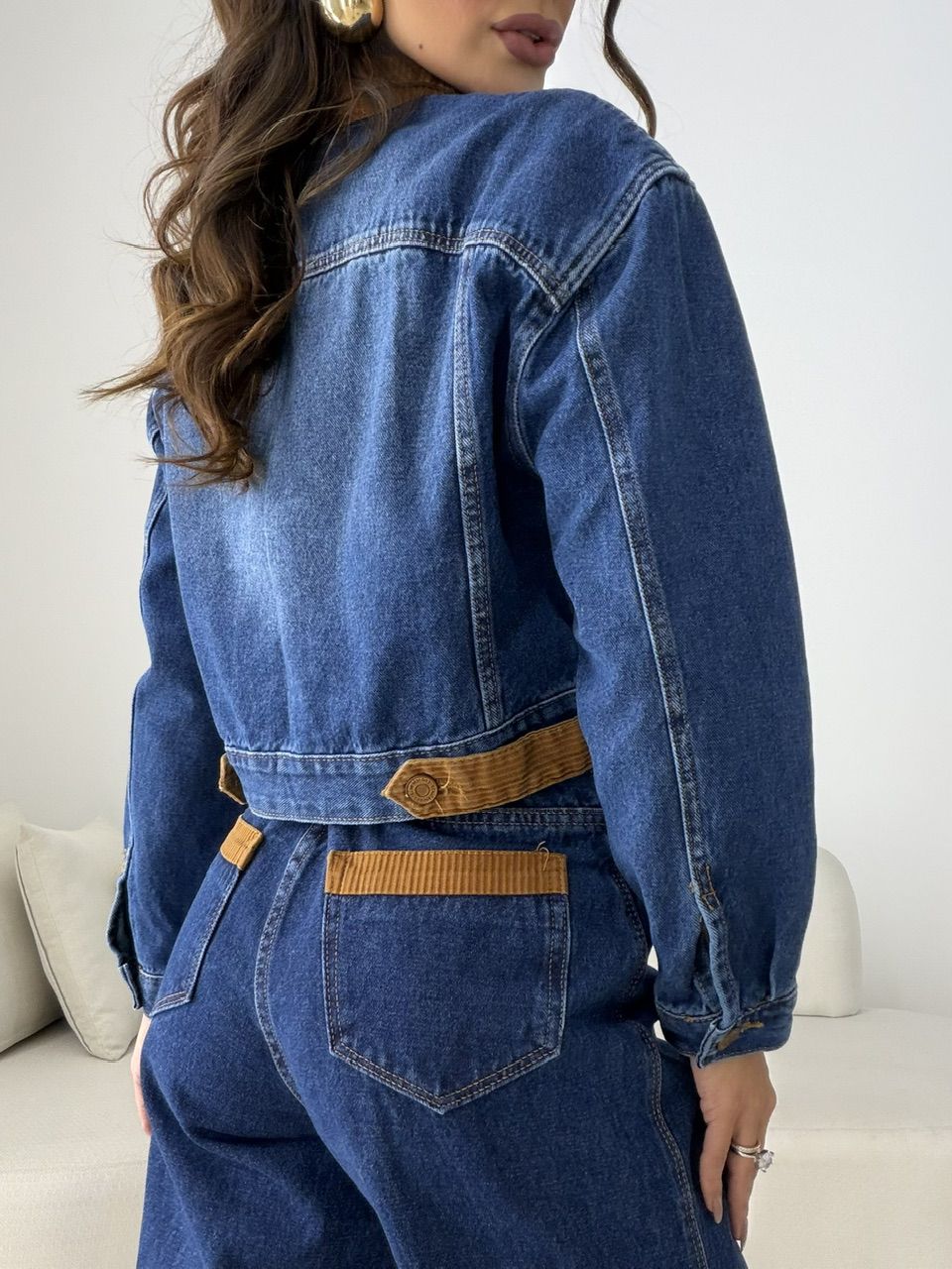 JAQUETA SILVANA BOLSOS COTELÊ JEANS