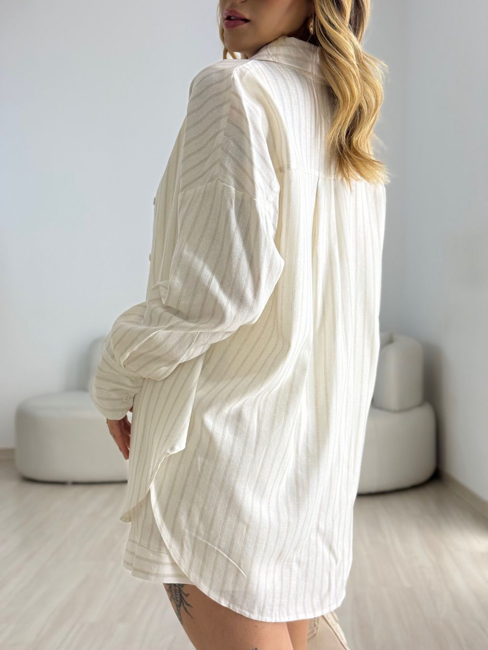 CAMISA GEANE LISTRAS OFF