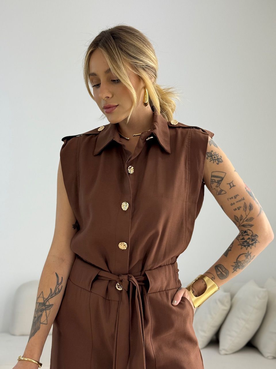 MACACÃO PRISCILA FAIXA MARROM
