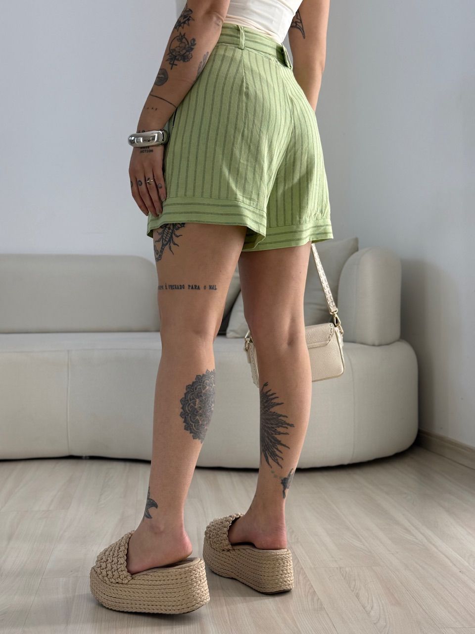 SHORT REGINA LISTRAS VERDE