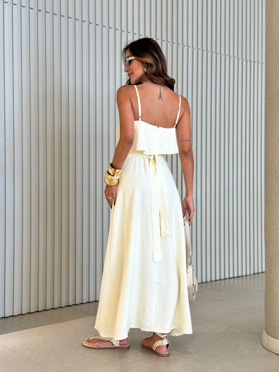 VESTIDO KAROL BABADO BUSTO MARFIM