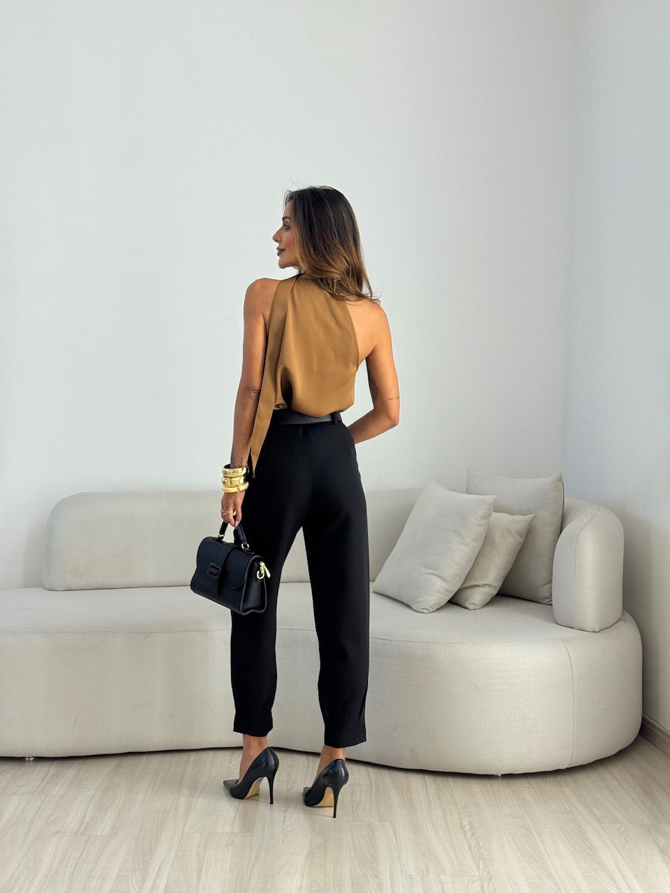 CALÇA MARIA CLARA CENOURA PRETA