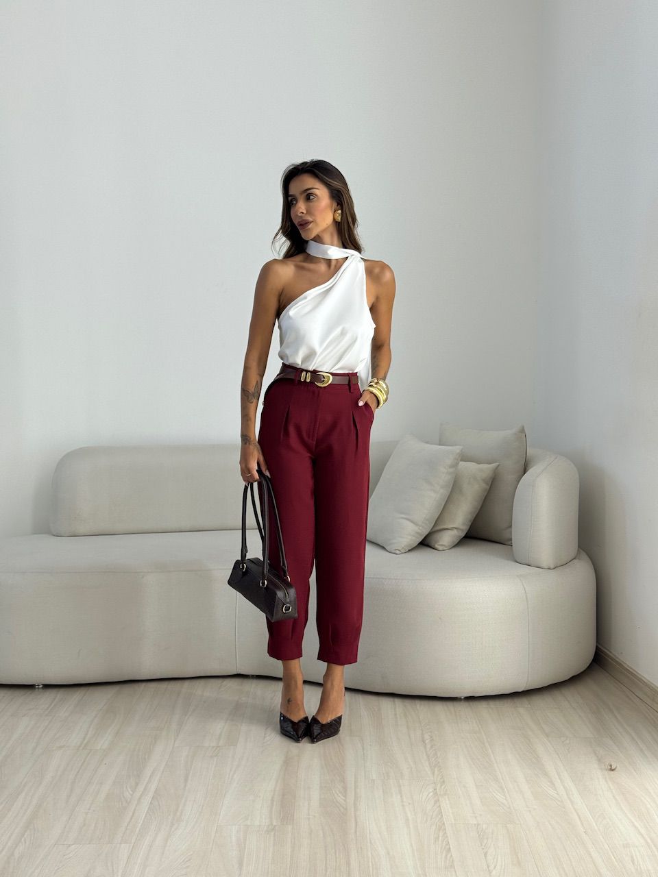 CALÇA MARIA CLARA CENOURA VINHO