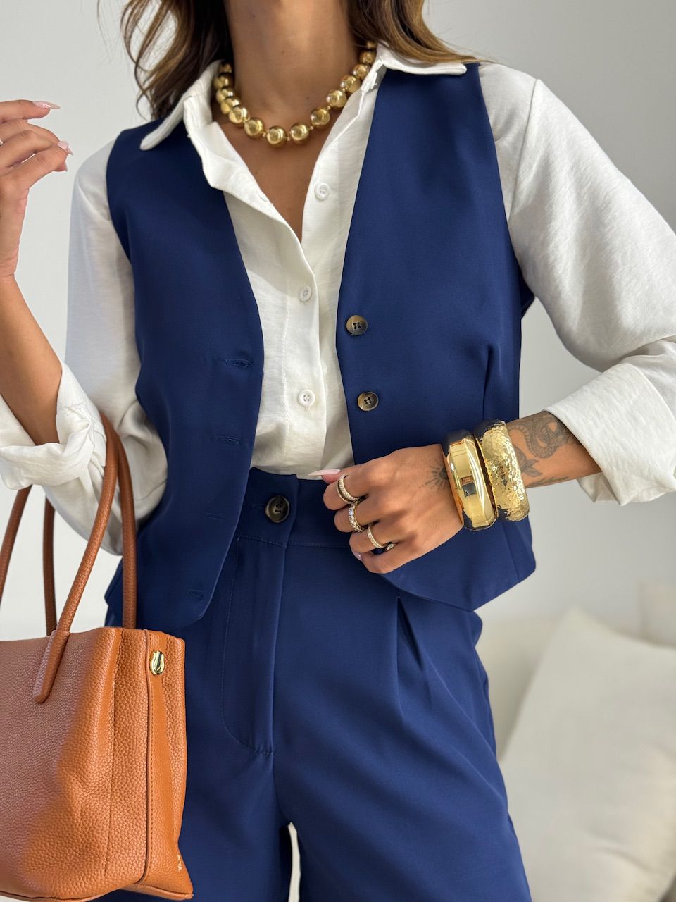 CONJUNTO PÂMELA COLETE SHORT MARINHO