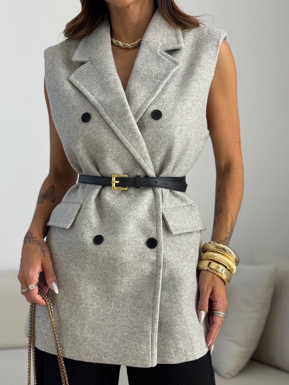 COLETE ANALU LÃ BATIDA CINZA